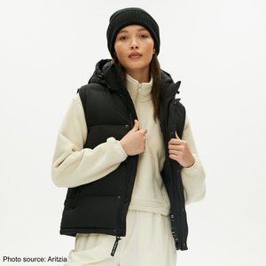NWT Aritzia TNA The Super Puff™ Vest in Black CliMatte Size XXS
